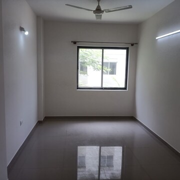 Room in 2 BHK Apartment at Godrej E-City, Doddathoguru – for Rent