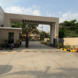 Parking in 5 BHK Villa at ARSL Green Villas, Shaili Gardens – for Sale