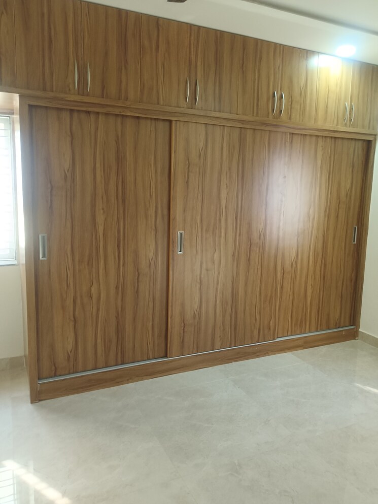 Room, manikonda 3 Bedroom 1600 Sq.Ft. Apartment In Manikonda Hyderabad 9667541