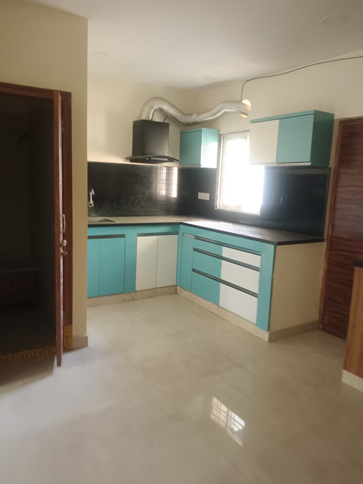 Living Room, manikonda 3 Bedroom 1600 Sq.Ft. Apartment In Manikonda Hyderabad 9667541