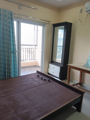 Room in 2 BHK Apartment at Manikonda – for Rent