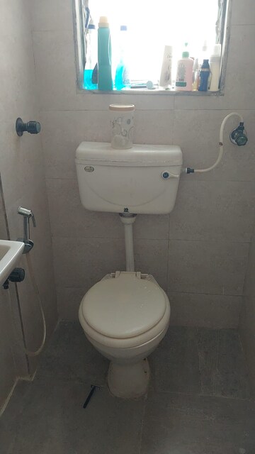 Bathroom in 1 BHK Apartment at Avinash Tower, Andheri West – for Rent