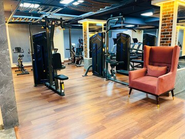 Gym in 4 BHK Apartment at Ratan Galaxy, Vrindavan Yojna – for Sale