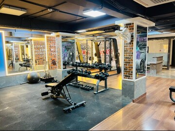 Gym in 4 BHK Apartment at Ratan Galaxy, Vrindavan Yojna – for Sale