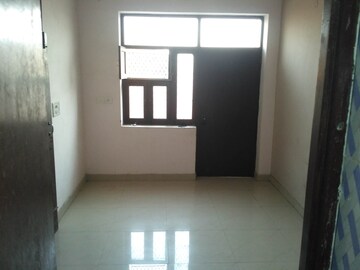 2 BHK Builder Floor For Rent in Sector 22
