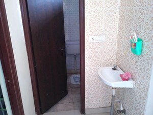 Bathroom in 2 BHK Builder Floor at Sector 22 – for Rent