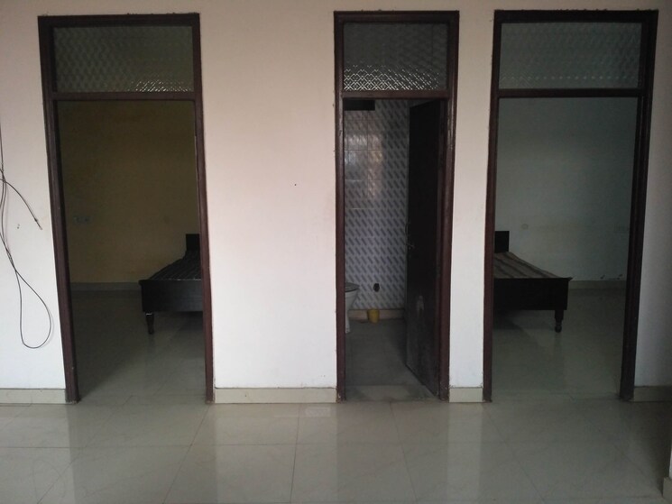 Other, sector 22 2 Bedroom 1450 Sq.Ft. Builder Floor In Sector 22 Noida 9667612