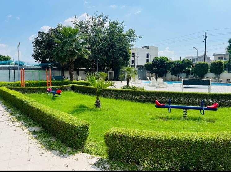 Garden, ratan-galaxy 2 Bedroom 1168 Sq.Ft. Apartment In Vrindavan Yojna Lucknow 9667626