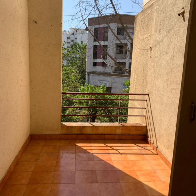 Balcony, sree-venkatesh-nisarg 2 Bedroom 980 Sq.Ft. Apartment In National Highway 4 Pune 9667673
