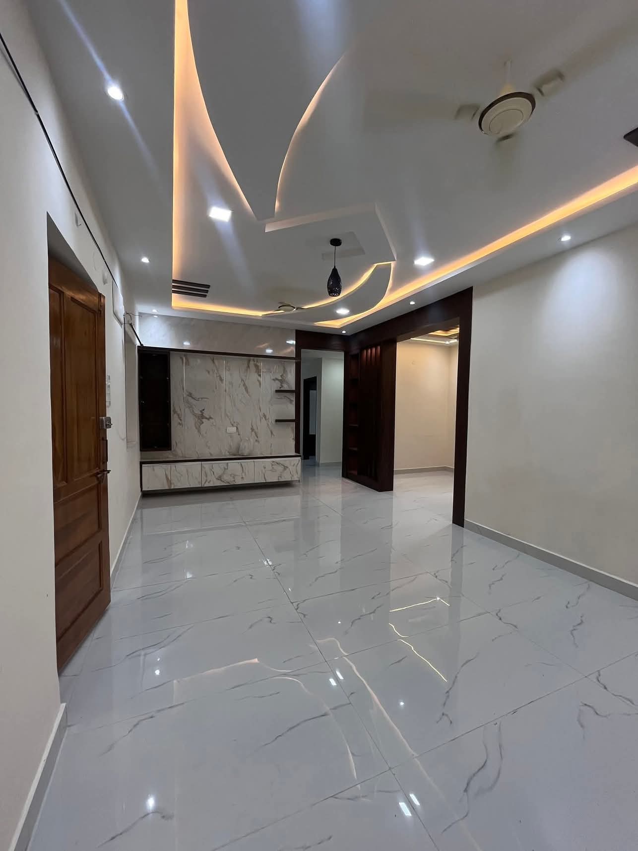 2 BHK 1250 Sq.Ft. Apartment in solitaire ragavendra