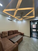 1 BHK + Study Room 480 Sq.Ft. Builder Floor in New Rajinder Nagar