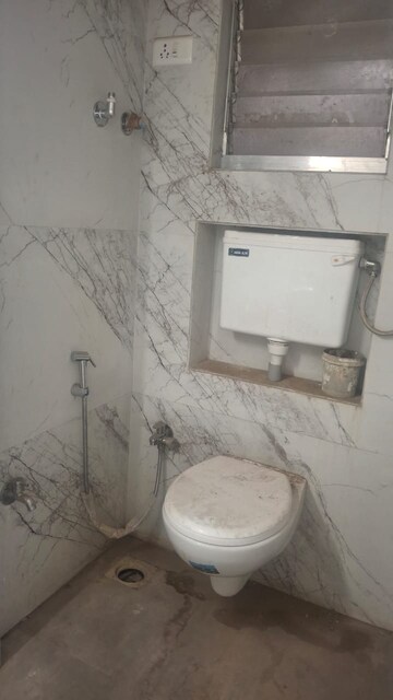 Bathroom in 3 BHK Apartment at Videocon Towers B CHS LTD, Kandivali East – for Rent