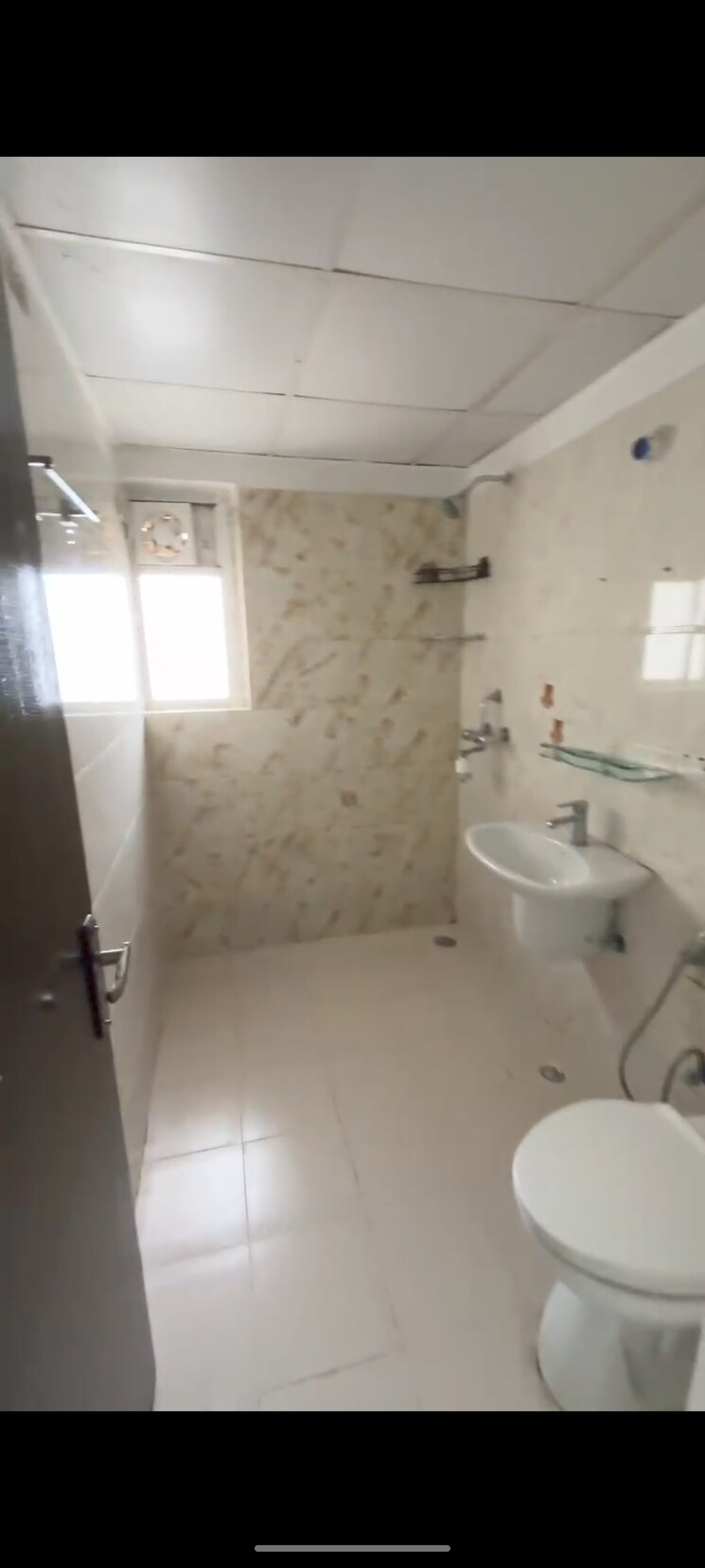 Bathroom, fusion-homes 2 Bedroom 1155 Sq.Ft. Apartment In Tech Zone 4 Greater Noida Greater Noida 9667736