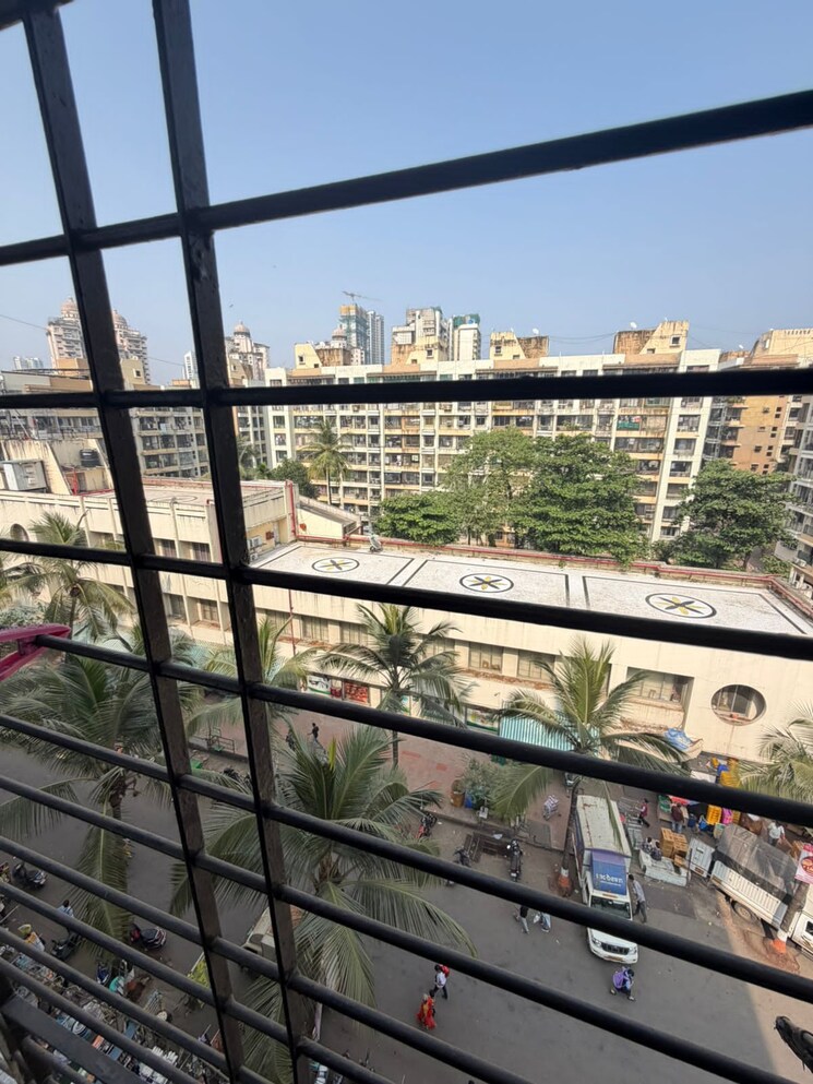 Balcony, wadhwa-tw-gardens 4 Bedroom 1875 Sq.Ft. Apartment In Kandivali East Mumbai 9667748