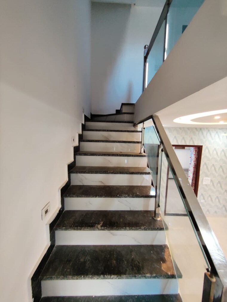 undefined, sahastradhara road 2 Bedroom 2200 Sq.Ft. Independent House In Sahastradhara Road Dehradun 9667820