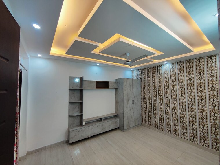 Room, sahastradhara road 2 Bedroom 2200 Sq.Ft. Independent House In Sahastradhara Road Dehradun 9667820