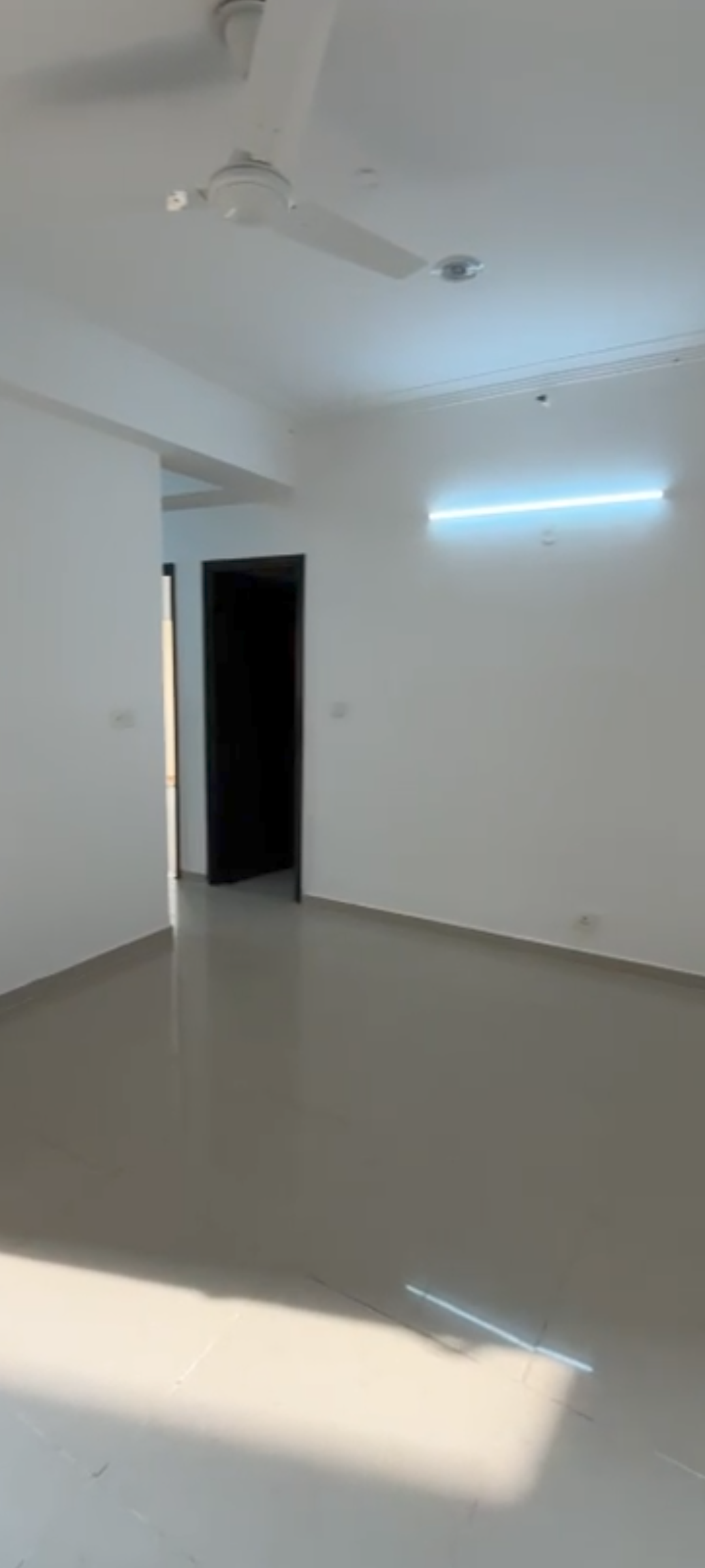 2 BHK + Extra Room Apartment For Sale in Himalaya Pride