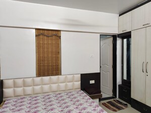 Bedroom in 2 BHK Apartment at Wadgaon Sheri – for Rent