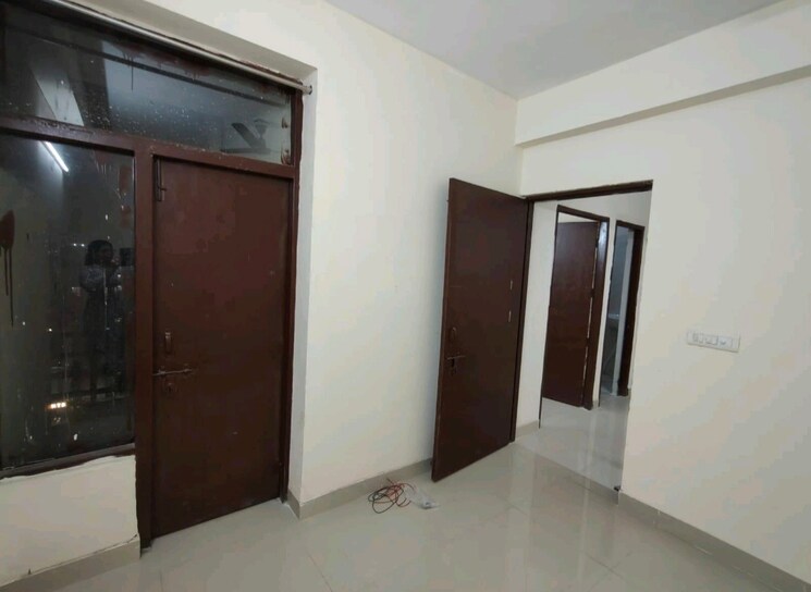 Room, adore-samriddhi 3 Bedroom 645 Sq.Ft. Apartment In Sector 89 Faridabad 9667788