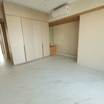 3 BHK Apartment For Rent in Four Bunglows