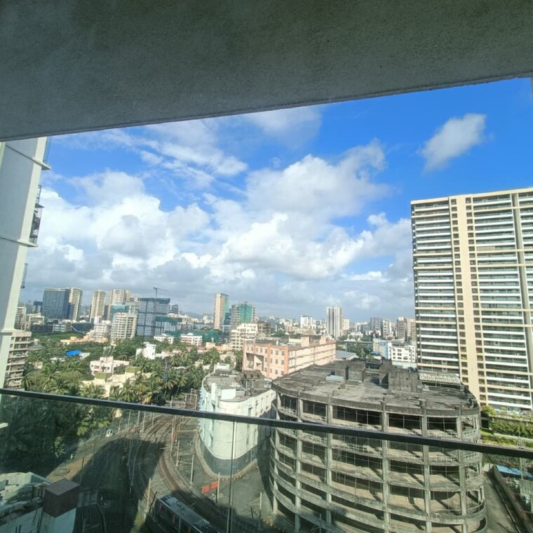 Exterior View, four bunglows 3 Bedroom 1050 Sq.Ft. Apartment In Four Bunglows Mumbai 9667810