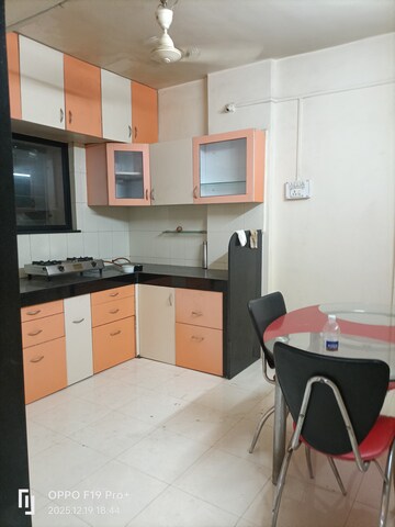 Team Area in 2 BHK Villa at Karve Nagar – for Rent