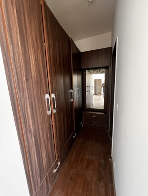 Room in 3 BHK Apartment at Paras Dews, Sector 106 – for Rent