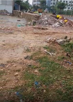  Plot For Sale in Jakkampudi