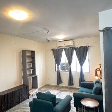 Bedroom in 2 BHK Apartment at Sundervan Crystal CHS, Shashtri Nagar – for Rent