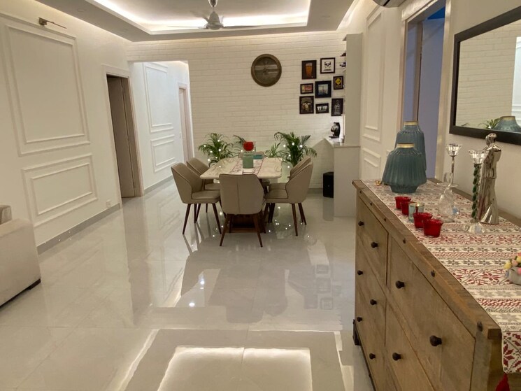 Team Area, bestech-park-view-spa 3 Bedroom 2470 Sq.Ft. Apartment In Sector 47 Gurgaon 9667905