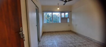 Room in 2 BHK Apartment at Sheffield Towers, Andheri West – for Rent