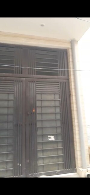 2 BHK Builder Floor For Sale in Sector 87