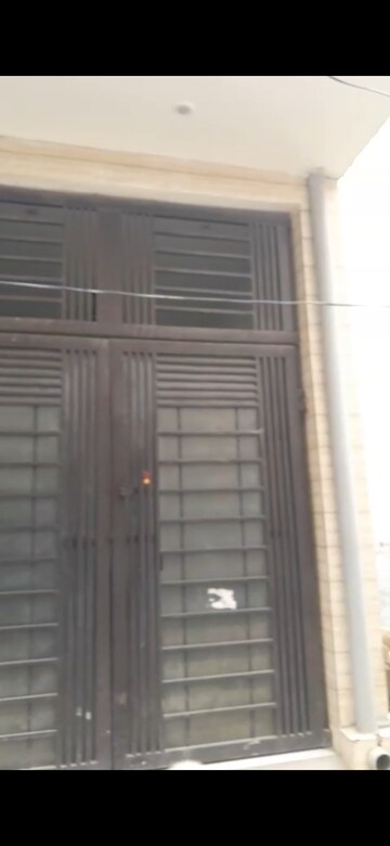 2 BHK Builder Floor For Sale in Sector 87