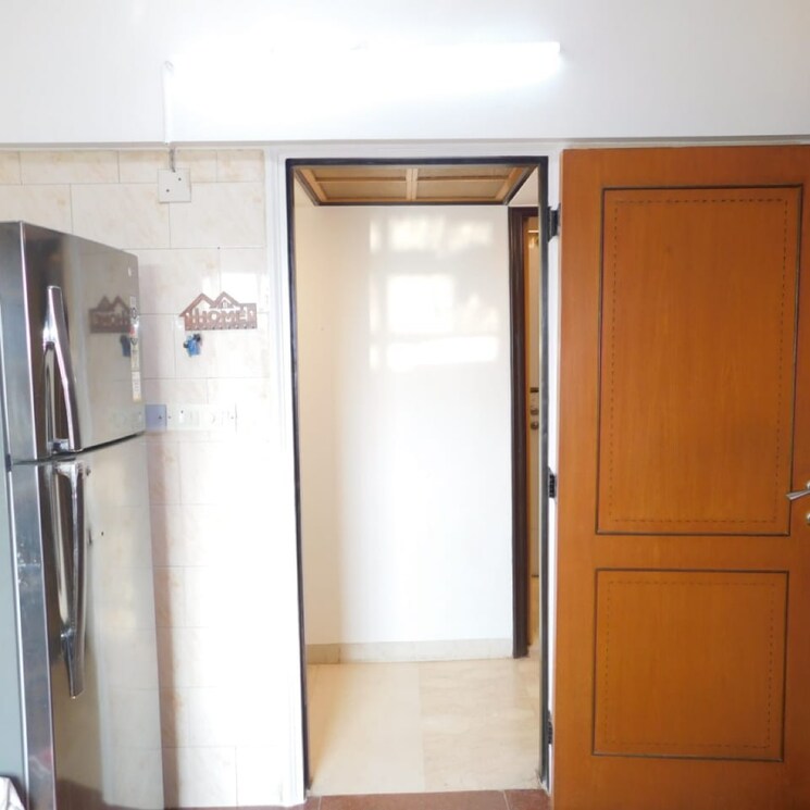 Room, versova 3 Bedroom 1500 Sq.Ft. Apartment In Versova Mumbai 9667947