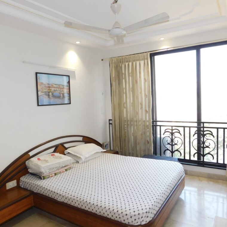 Bedroom, versova 3 Bedroom 1500 Sq.Ft. Apartment In Versova Mumbai 9667947