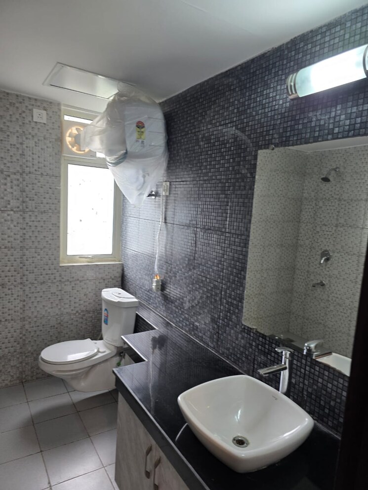 Bathroom, the-3c-lotus-panache 4 Bedroom 2798 Sq.Ft. Apartment In Sector 110 Noida 9667967