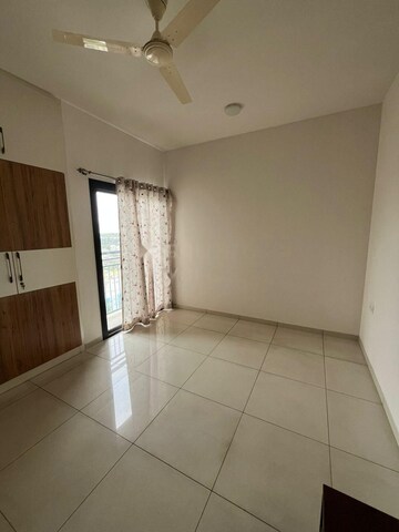 Room in 3 BHK Apartment at Sobha Arena, Kanakapura Road – for Rent