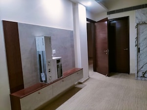 Room in 3 BHK Apartment at Prateek Edifice, Sector 107 – for Rent