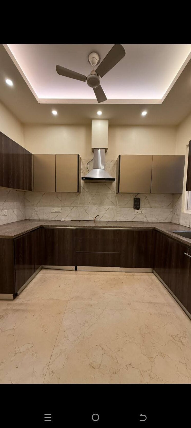 Kitchen, smart-world-orchard 3 Bedroom 1630 Sq.Ft. Apartment In Sector 61 Gurgaon 9667988