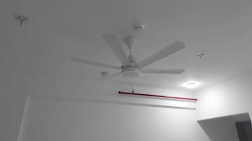 Furnished Amenities in 2 BHK Apartment at Kalyani Nagar – for Rent