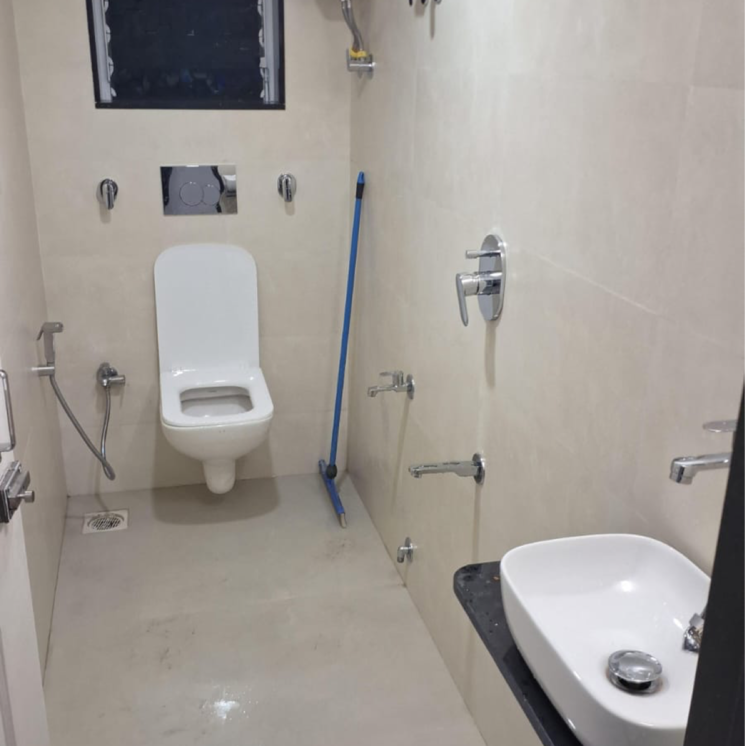 Bathroom, andheri west 1 Bedroom 511 Sq.Ft. Apartment In Andheri West Mumbai 9668034