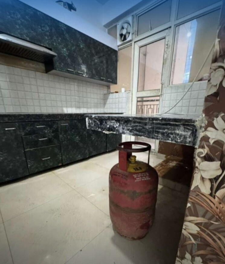 Kitchen, hazratganj 3 Bedroom 1540 Sq.Ft. Apartment In Hazratganj Lucknow 9668058