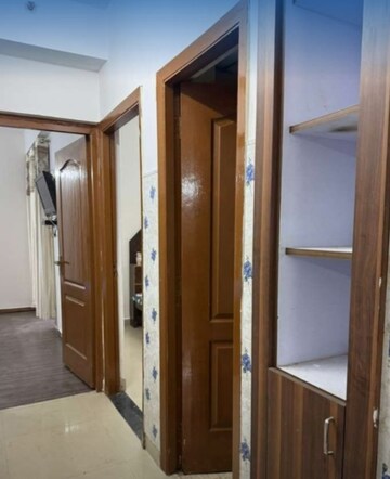 Building Lobby in 3 BHK Apartment at Hazratganj – for Rent