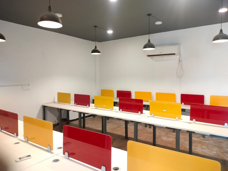 Team Area, sector 2 Commercial Office Space 800 Sq.Ft. In Sector 2 Noida 9668080