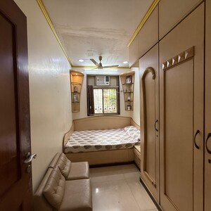 Building Lobby in 3 BHK Apartment at Kanwal Apartment, Manish Nagar – for Rent