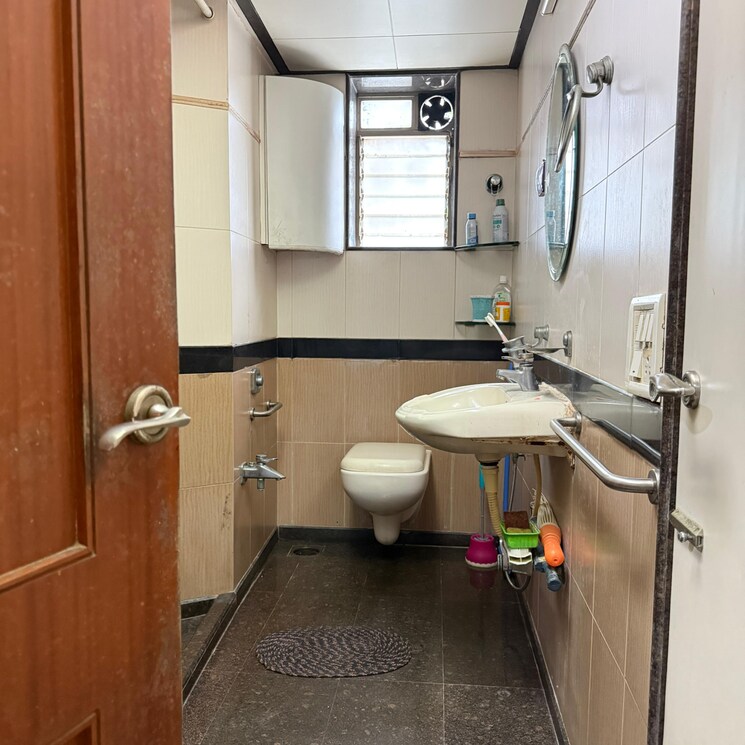 Attached Bathroom, kanwal-apartment 3 Bedroom 1050 Sq.Ft. Apartment In Manish Nagar Mumbai 9668079