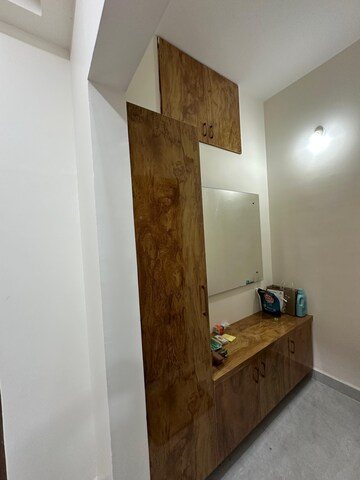 Furnished Amenities in 3 BHK Builder Floor at Kondapur – for Rent