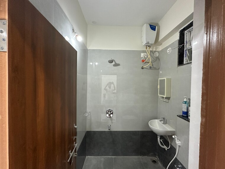 Bathroom, kondapur 3 Bedroom 2150 Sq.Ft. Builder Floor In Kondapur Hyderabad 9668112