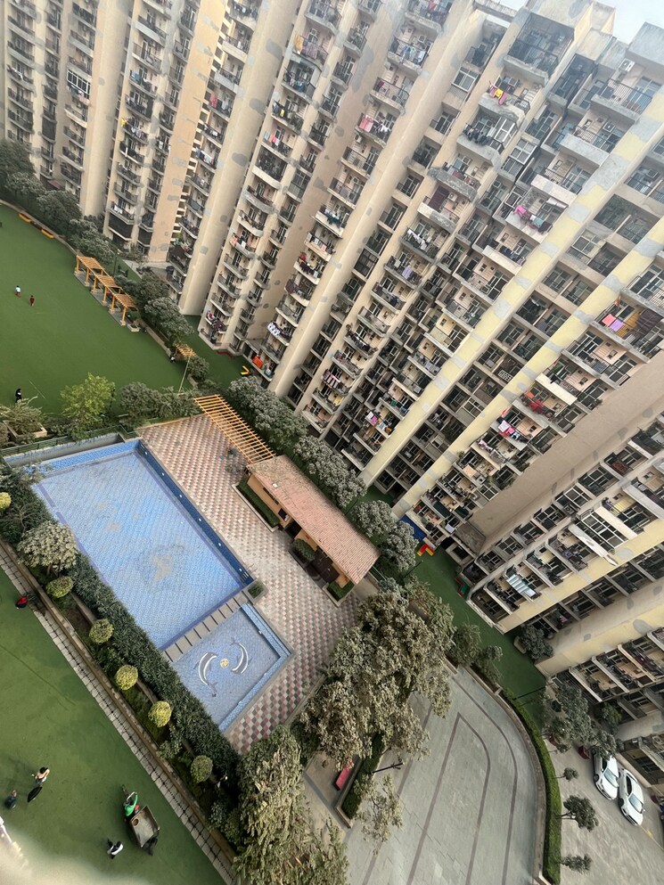 Exterior View, gaur-city-5th-avenue 2 Bedroom 910 Sq.Ft. Apartment In Gaur City 1 Greater Noida 9668156