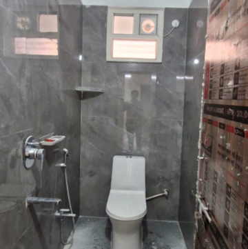 Bathroom in 3 BHK Builder Floor at Kondapur – for Rent